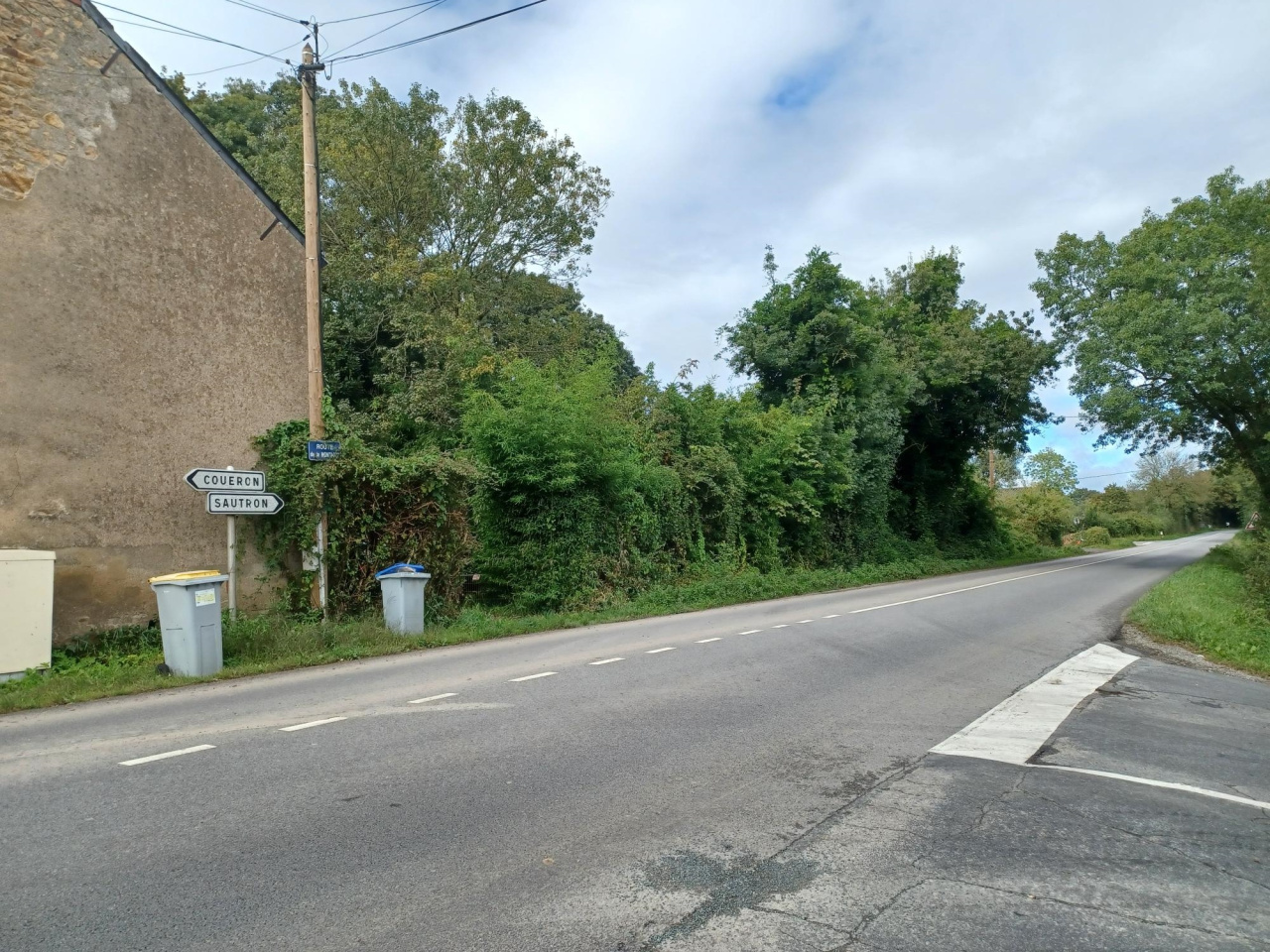 Route de la Montagne - danger aux intersections.jpg